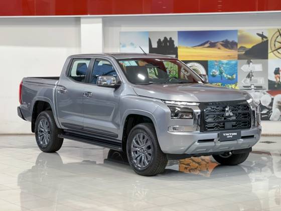 MITSUBISHI TRITON 2.4 BITURBO DIESEL CD HPE 4X4 AUTOMÁTICO